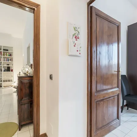 Labicana 2 فندق *